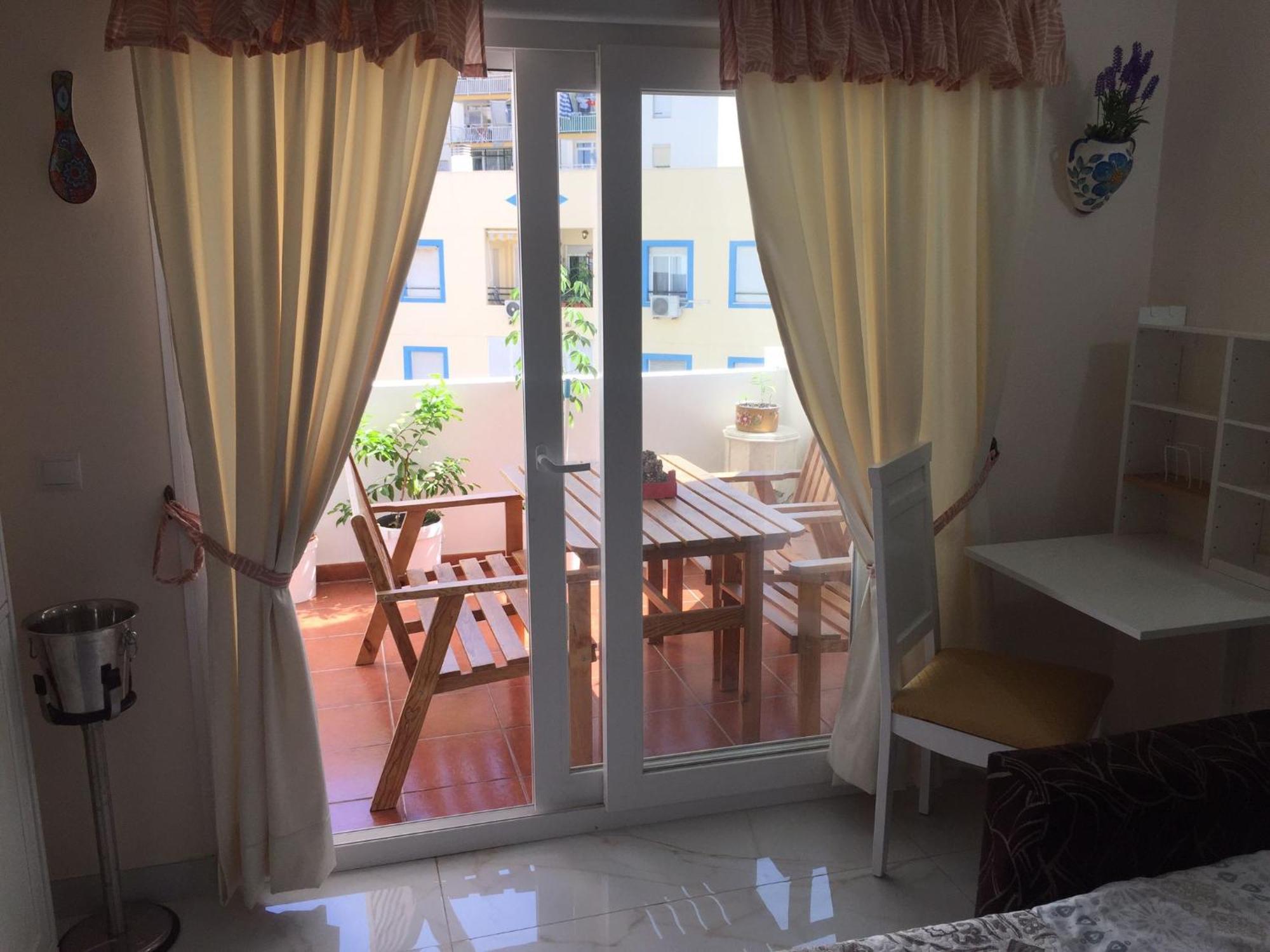 Studio In The Centre Near The Beach Apartment Torremolinos Bagian luar foto
