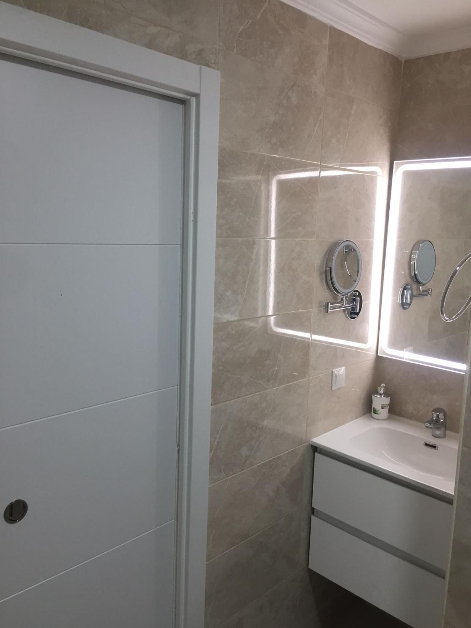 Studio In The Centre Near The Beach Apartment Torremolinos Bagian luar foto